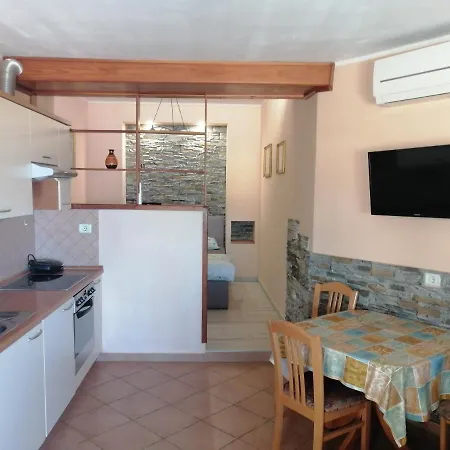 Apartma Gaia Apartment *
