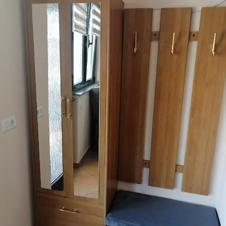 Apartment Gaia With Private Parking