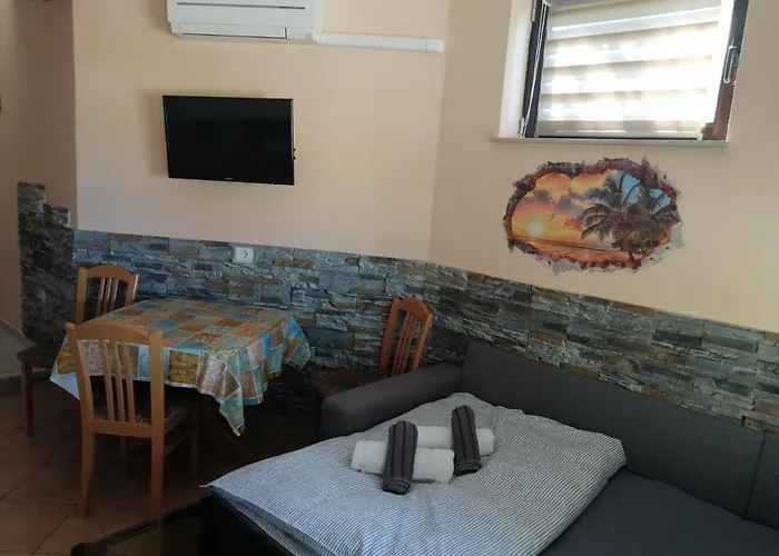 Apartma Gaia 波尔托罗